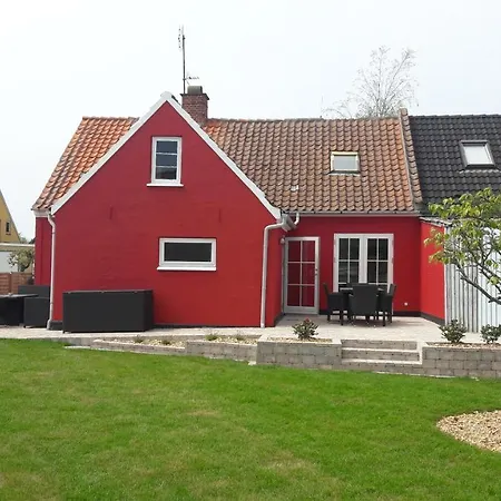 140m2 In *